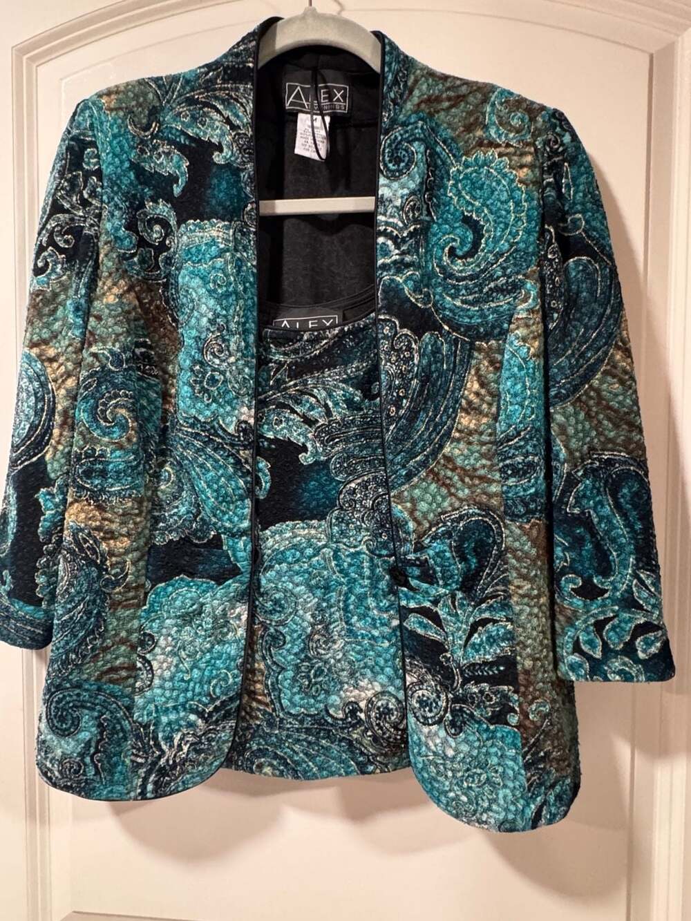 Vintage 2 Piece Paisley Textured Jacket Tank Set Boho Artwear Career Chic M
